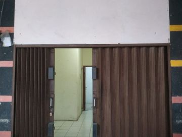 Di Sewakan KIOS MURAH Pinggir Jalan Raya Cilodong