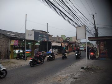 Di Sewakan KIOS MURAH Pinggir Jalan Raya Cilodong