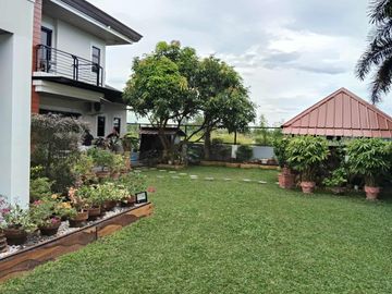 Villa Josefina House in Big Lot for Sale