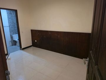 Rumah di Gunungsari Indah Minimalis Siap Huni