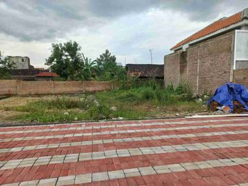 Tanah Kavling Siap Bangun dalam Cluster Strategis dekat Manahan Solo