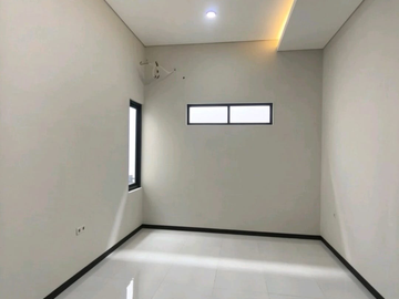 New Minimalis Villa Kalijudan Siap Huni dekat MERR dan UNAIR