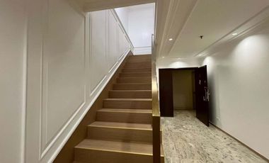 FOR SALE: 4 Bedroom Unit in Le Triomphe, Makati City