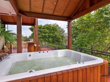 3 Bedroom Luxury Villa Fully Furnished For Sale, at Canggu