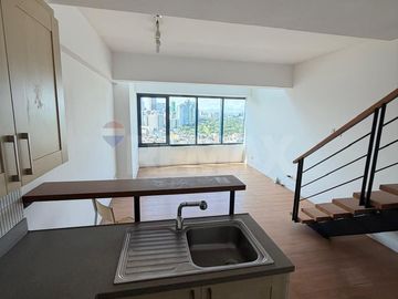 98 sqm Loft Unit for Lease in One Rockwel West Tower, Rockwell Center