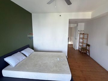 98 sqm Loft Unit for Lease in One Rockwel West Tower, Rockwell Center