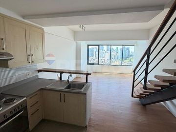 98 sqm Loft Unit for Lease in One Rockwel West Tower, Rockwell Center