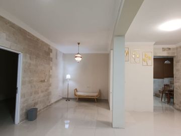 Disewakan Rumah di Cempaka Suvarna Sutera Full Furnish
