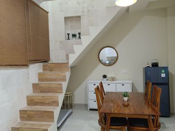 Disewakan Rumah di Cempaka Suvarna Sutera Full Furnish