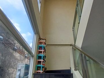 RUKO + HUNIAN MEWAH PINGGIR JALAN RAYA MT. HARYONO SEMARANG! 🏢✨