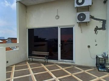 RUKO + HUNIAN MEWAH PINGGIR JALAN RAYA MT. HARYONO SEMARANG! 🏢✨