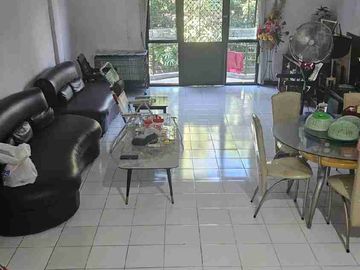 Ruko Kenjeran Lantai Atas Model Tempat Tinggal