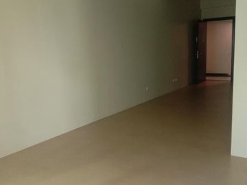 FOR SALE Studio Unit with Parking at Avida CityFlex, BGC, Taguig City
