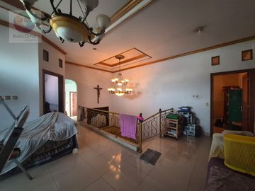 Disewakan Rumah 2 LT untuk Usaha di Boulevard, Grand Galaxy, Bekasi