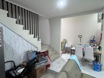 Rumah Cluster Lavesh Harapan Indah Bekasi – 2 Lantai, Sudah Renov, SHM
