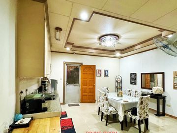 FOR SALE Fully Furnished 2-Storey Townhouse near Banawe, Quezon City