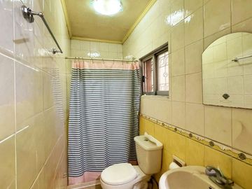 FOR SALE Fully Furnished 2-Storey Townhouse near Banawe, Quezon City
