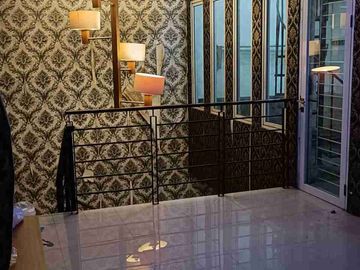 rumah siap huni di sumarecon bekasi