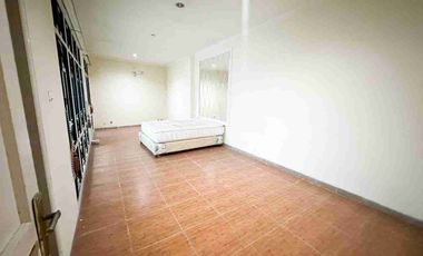 DIJUAL Rumah 2 Lantai Di Cluster terdepan Raffes Hills