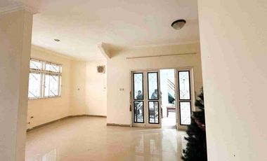 DIJUAL Rumah 2 Lantai Di Cluster terdepan Raffes Hills