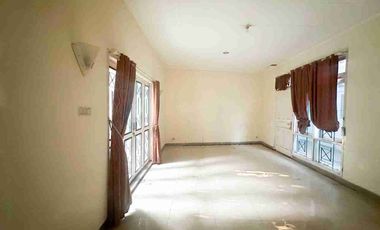DIJUAL Rumah 2 Lantai Di Cluster terdepan Raffes Hills