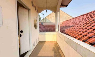 DIJUAL Rumah 2 Lantai Di Cluster terdepan Raffes Hills