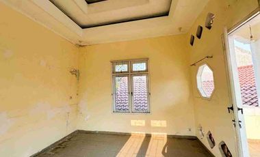 DIJUAL Rumah 2 Lantai Di Cluster terdepan Raffes Hills