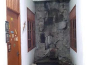 Rumah Tinggal dan Tempat Usaha di Taman Harapan Baru Bekasi