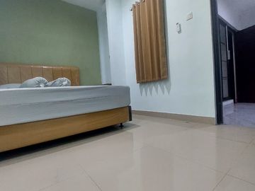 Dijual/Disewakan Rumah 2 LT Full Renovasi di Harapan Indah 2 – Cocok untuk Mess Perusahaan