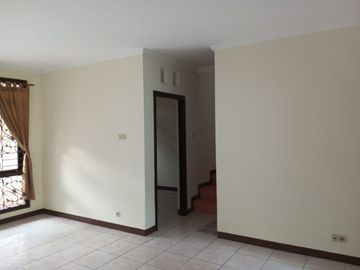 Dijual Rumah di Kota Baru Parahyangan, Siap Huni Tatar Wangsakerta