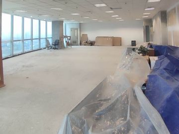 Dijual Kantor di The Manhattan Square TB Simatupang, Bagus Siap Pakai