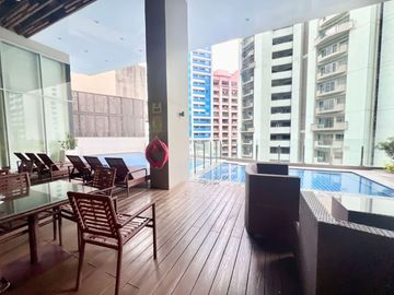 Spacious 34.5 SQM Fully Furnished Studio with Parking for Sale at The Ellis, Salcedo Village