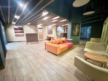 Spacious 34.5 SQM Fully Furnished Studio with Parking for Sale at The Ellis, Salcedo Village