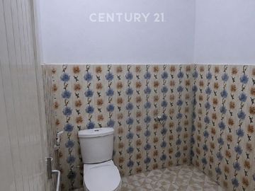 Rumah SHM di Koja Jakarta Utara – LT 200m², 5 Kamar Tidur, Ada Warung, Cocok Hunian & Usaha