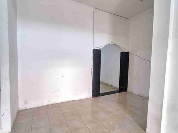 JUAL RUMAH KOMPLEK ROW JALAN LEBAR