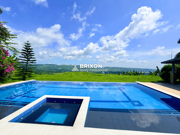 ₱60M Luxury Hillside 4BR House with Panoramic Views for Sale in Clark Freeport Zone | Sun Valley