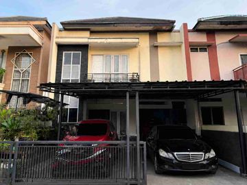 Dijual Rumah Mewah Full Furnished Islamic Village Kelapa Dua Tangerang
