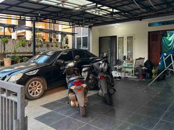 Dijual Rumah Mewah Full Furnished Islamic Village Kelapa Dua Tangerang