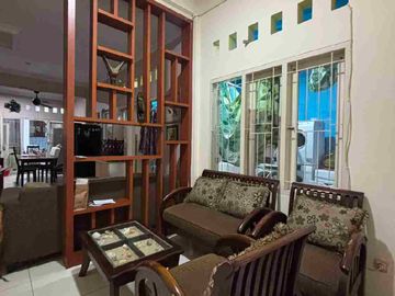 Dijual Rumah Mewah Full Furnished Islamic Village Kelapa Dua Tangerang