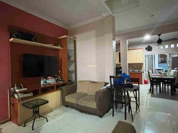 Dijual Rumah Mewah Full Furnished Islamic Village Kelapa Dua Tangerang