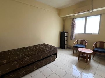 Disewakan Studio Gading Icon B Pulo Gadung – Lapangan Basket, Playground & Kolam Renang Included