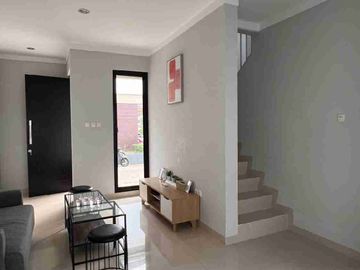 DIJUAL CEPAT RUMAH SIAP HUNI 2 LANTAI DI SERPONG