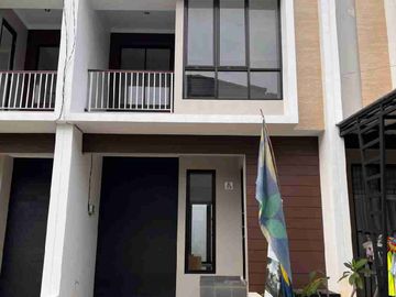 DIJUAL CEPAT RUMAH SIAP HUNI 2 LANTAI DI SERPONG