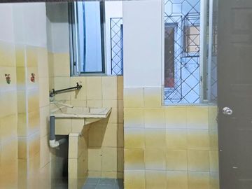 Venta casa rentera en ciudadela Floresta 1, sur de Guayaquil