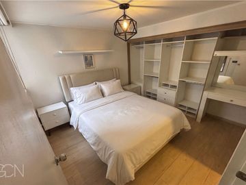 ¡MODERNO DEPARTAMENTO DE 2 DORMITORIOS EN VENTA POR USD 82,000 EN EL CERCADO DE LIMA!