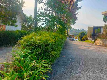 dijual tanah di Cibogo Bogor, cocok utk dibangun villa, udara sejuk, adem. dekat jalan utama jalur puncak,