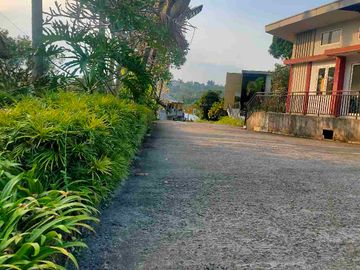 dijual tanah di Cibogo Bogor, cocok utk dibangun villa, udara sejuk, adem. dekat jalan utama jalur puncak,