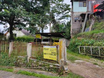 dijual tanah di Cibogo Bogor, cocok utk dibangun villa, udara sejuk, adem. dekat jalan utama jalur puncak,