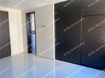 Lomas  Verdes Sexta  Sección Renta Casa