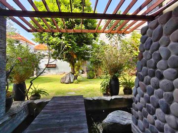 Villa Tropis Aesthetic Di Sudamala Sanur Beachside